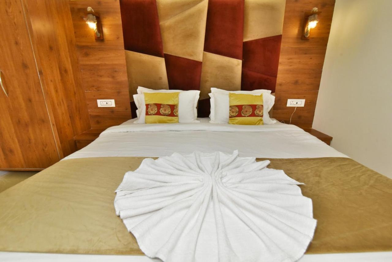 Hotel Sallow International-Hotel Near Golden Temple Amritsar Exterior foto
